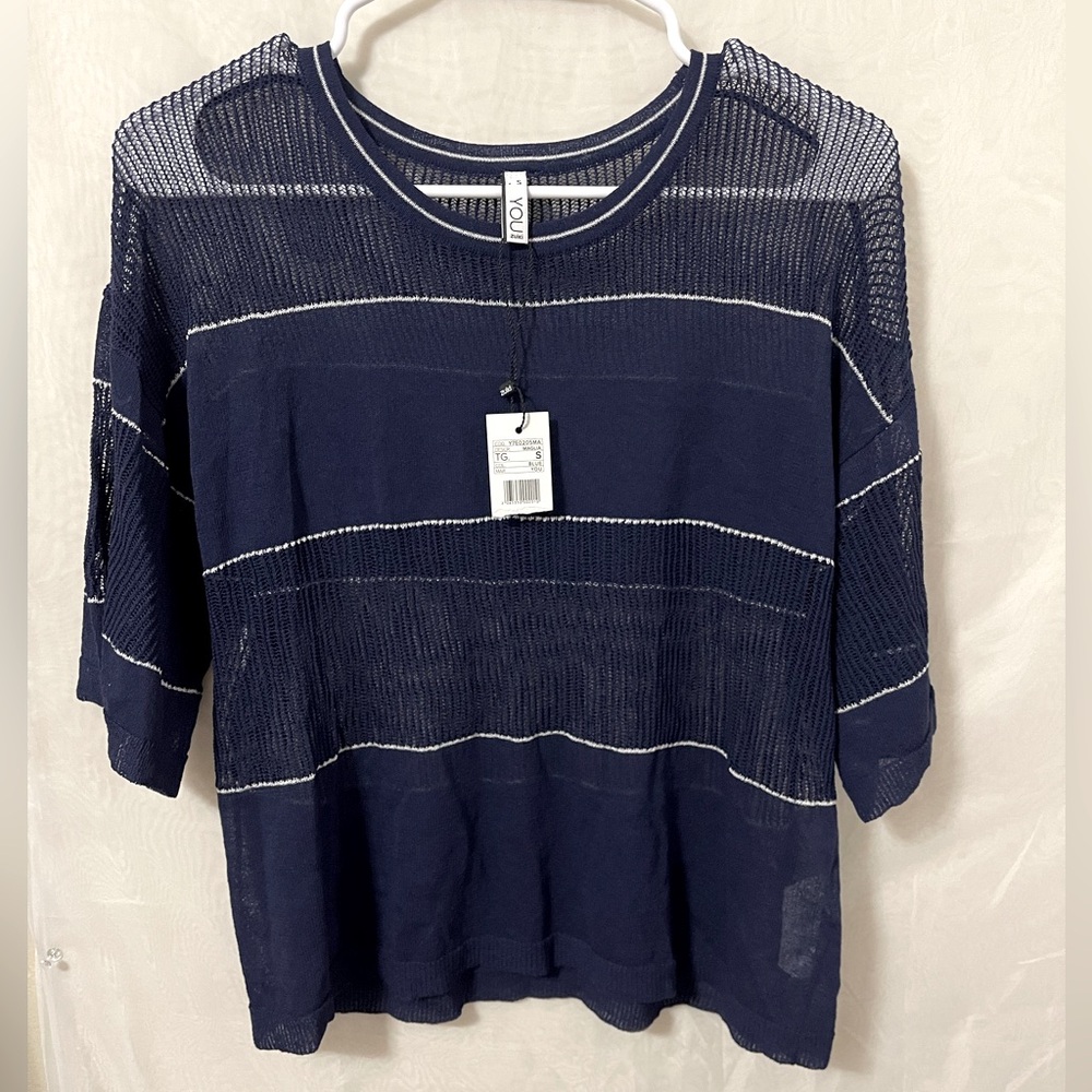 💚🌼NWT ZUIKI ( YOU ) Navy Blue with White stripe